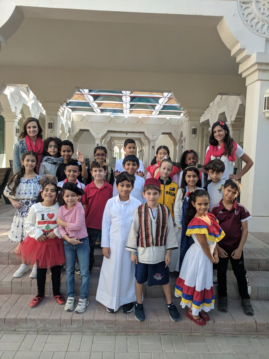 ShannaCallahan's tweet photo. Happy International Week #ASDoha! 🌍 ❤️ 2G is ready to celebrate! #internationalweek2017 https://t.co/HAILo6CTDP