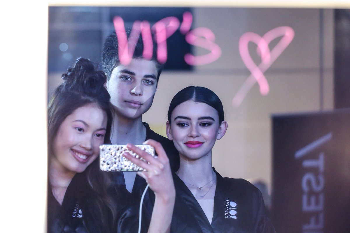 Flashback to #FASHFEST 2017 models backstage at the National Convention Centre. Robes by Rojo Customs. Photo: Avon Dissanayake #wearecbr #fashionshow