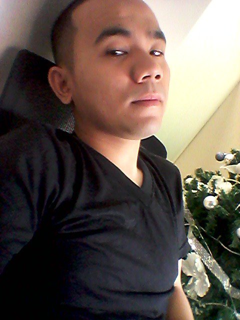 DiceSANCHA's tweet photo. Never Change yourself for SOMEONE . https://t.co/nMp4DyHyO7