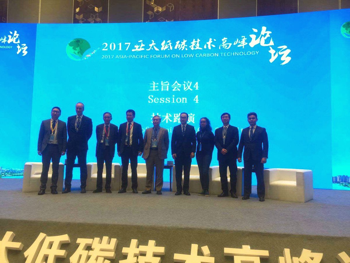 ruslan1kz's tweet photo. Asia-Pacific Forum on Low Carbon Technology. 
Presenting #PrimusPower #ESS Solutions. Many interesting projects from around the globe, but Primus is the only company from US.
Hunan is seeking for #EnergyStorage Tech, lots of opportunities for us.
 #LongDuration #FlowBattery https://t.co/1OZOAMMNbb