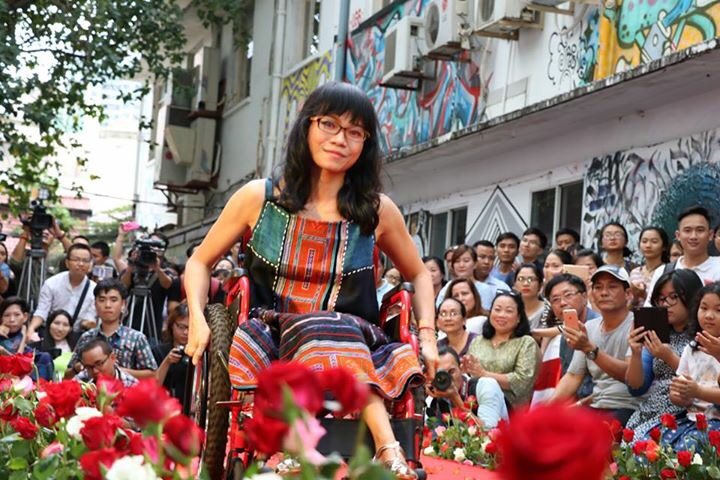 GCFlinders's tweet photo. One year ago today! Did we ever fire up Ho Chi Minh City! Now planning is underway for Sapa in 2018! Thanks for supporting @dfat via #GPFD #WillToLive #GenderConsortium #IDPD #InclusiveFashion #Vietnam. https://t.co/Xhpkj3VyQi