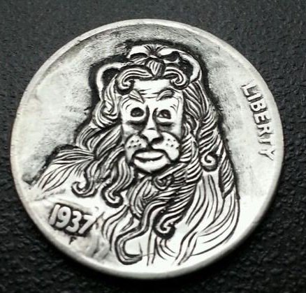 Hobo_Nickel_Soc's tweet image. #OTD 12/4/1967 Bert Lahr stage &amp;amp; film comedian best known as the #CowardlyLion in The #WizardOfOz died at 72. #HoboNickel #CoinCarving by #EdwardRomero @eromero2921