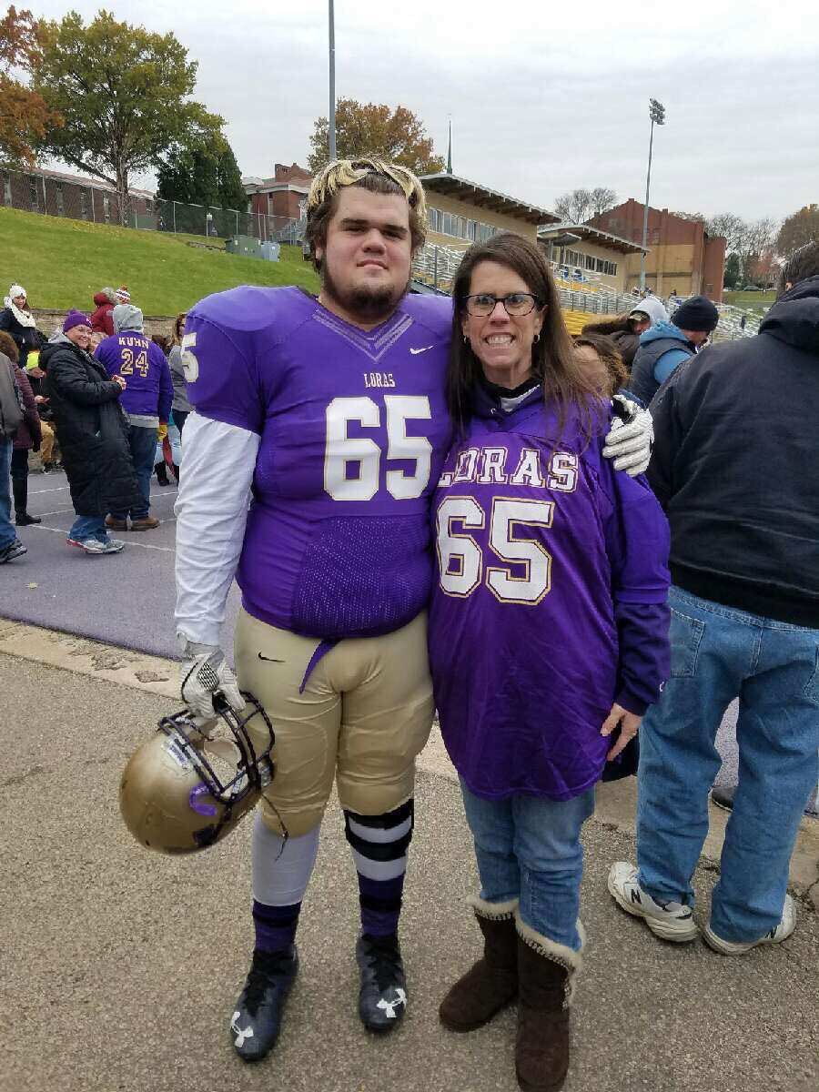 PDWalsh65's tweet photo. Happy birthday to @mpwalsh1704 . Be smart be safe and study hard please. Keep making us proud buddy. #birthday #nineteenth #duhawks #lorasfb https://t.co/WIrDNdfHDo