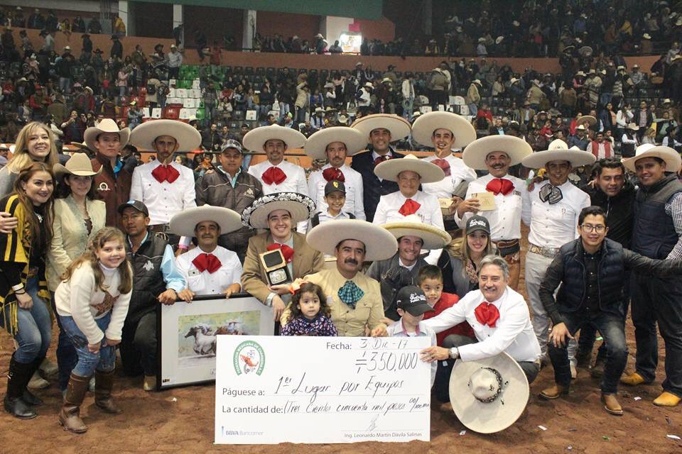 jorge_rojo's tweet photo. "3 Potrillos" son los Campeones del Nacional Charro Hidalgo 2017. ¡Enhorabuena! #JRojo https://t.co/zYBG1gDbNo