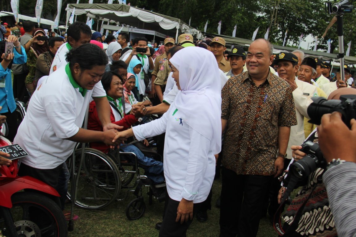 humas_jogja's tweet photo. Daerah Istimewa Yogyakarta Provinsi Pertama Yang Menerbitkan Perda Tentang Disabilitas. Baca selengkapnya di https://t.co/5c7GcnyTyr #HDI2017 via @KemensosRI https://t.co/ukTzlaFa8v