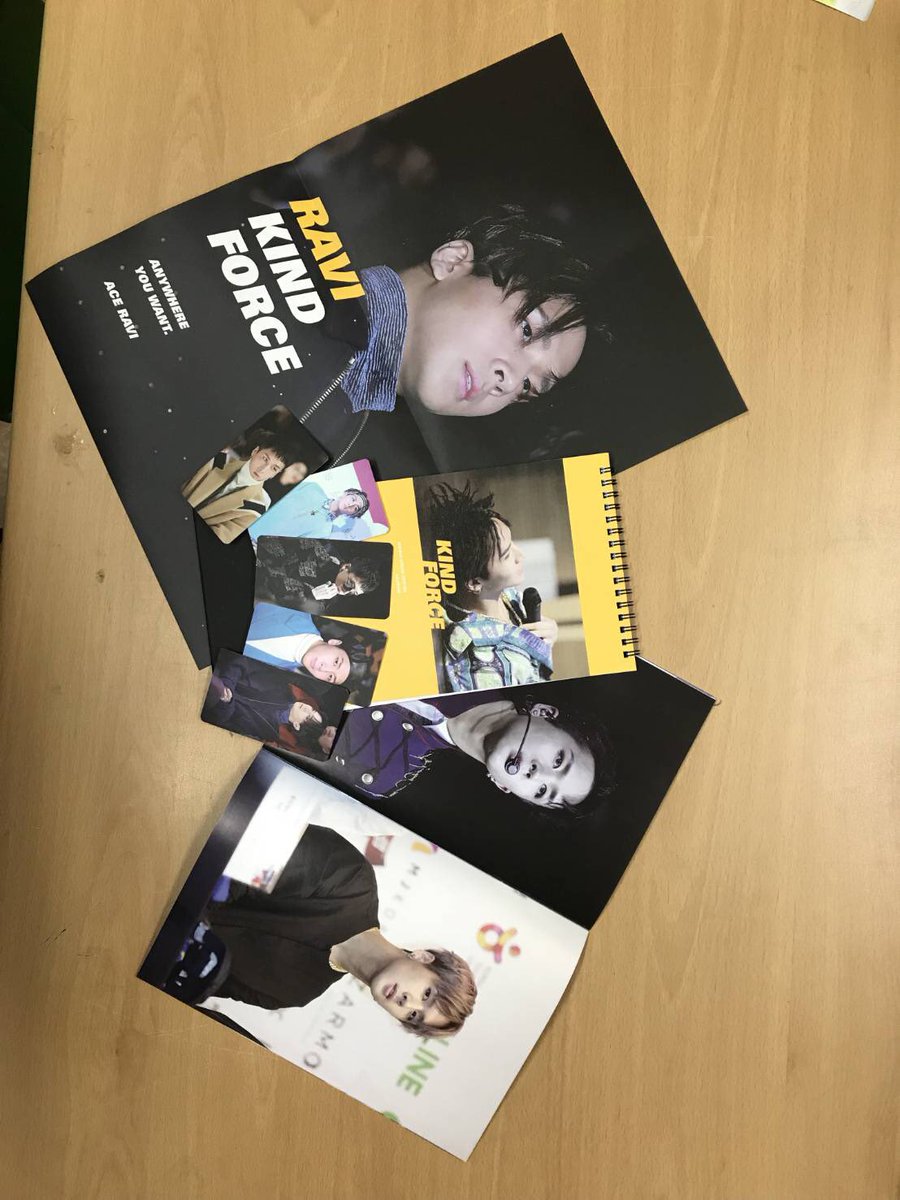 HONEY_RABEE's tweet photo. [日本グループオーダー] 
KIND FORCE @ravbaby93 
🎁 配送関連のご案内 🎁

・EMS配送料¥500
12月29日までに以下の口座に振り込みお願いします。

✨入金口座✨
みずほ銀行 京都中央支店 店番号:473
口座番号:2270758(ヤマモトミユキ)

※EMS費用確認後、順次配送
※国内配送料は着払いで行います。 https://t.co/eA8YCj7EZ6