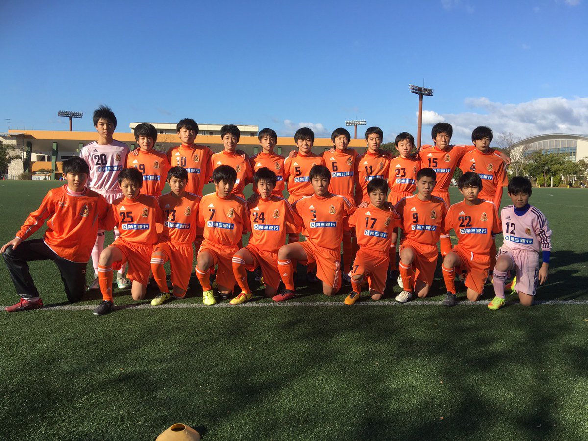 ヴィアティン三重 公式 Auf Twitter U14 試合結果 Agfカップ第29回三重県中学生新人サッカー大会 決勝t 日時 17年12月2日 土曜日 1回戦 アフェラルセ四日市 1 0 0 0 1 0 2回戦 Msa 0 3 0 1 0 2 会場 スポーツの杜 鈴鹿第3g 住所 三重県鈴鹿市 御薗