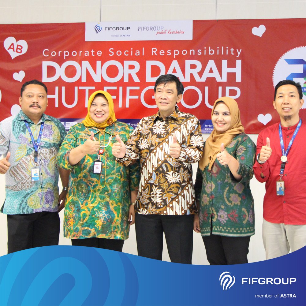 FIFCLUB's tweet photo. Bentuk kepedulian FIFGROUP terhadap kesehatan masyarakat diwujudkan salah satunya dengan diadakannya kegiatan donor darah pada saat HUT FIFGROUP.
#FIFGROUPeduli #CSRFIFGROUP #SatuFIFGROUPBagiNegeri #SatuIndonesia https://t.co/BbnJHLBqVI