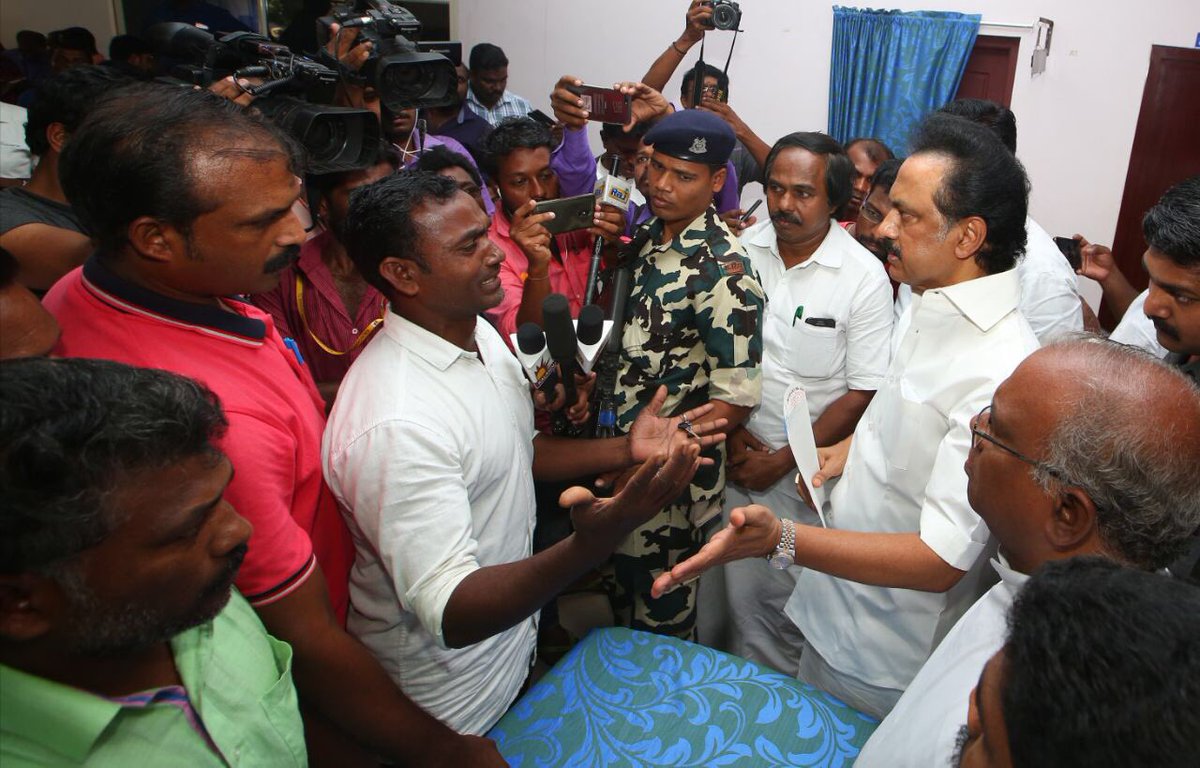 IPSenthil's tweet photo. #மக்கள்தலைவர் போற்றுதலுக்குரிய மாண்புமிகு #நம்_செயல்தலைவர் அவர்கள்,பாதிக்கப்பட்ட மக்களுக்கு மத்தியில் கன்னியாகுமரி மாவட்டத்தில்... https://t.co/aHpSR0OT1f