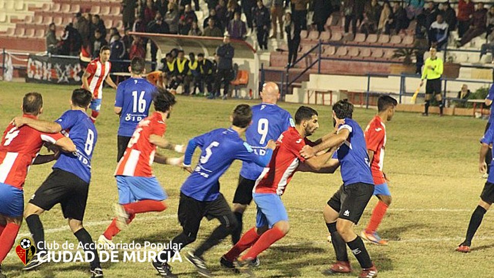 🔴⚫️/CDM FOTOS/📷

<a href="/TotanaCOM/">Totana.com</a> nos trae las fotos de la victoria frente al Olímpico de Totana
Galería completa: totana.com/reportajes/201…
(4/4)