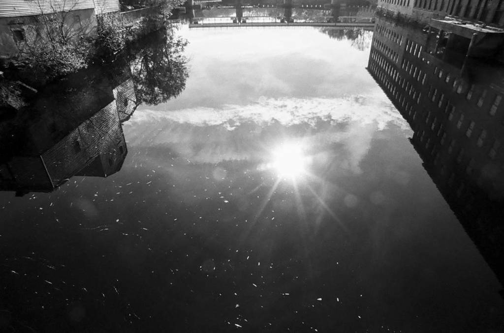 tpsloan's tweet photo. Reflection - Blackstone River, Woonsocket, RI
#FilmIsNotDead
.
.
.
.
.
#igs_america #instagood #newengland #rhodeisland #scenesofri #scenesofnewengland #bnw_demand #bnwmood #monochrome #bnw_globe #blackandwhitephoto #rsa_bnw #urbandecay #blackandwhitep… https://t.co/0IGFk6l4Or https://t.co/yzov6Byggo