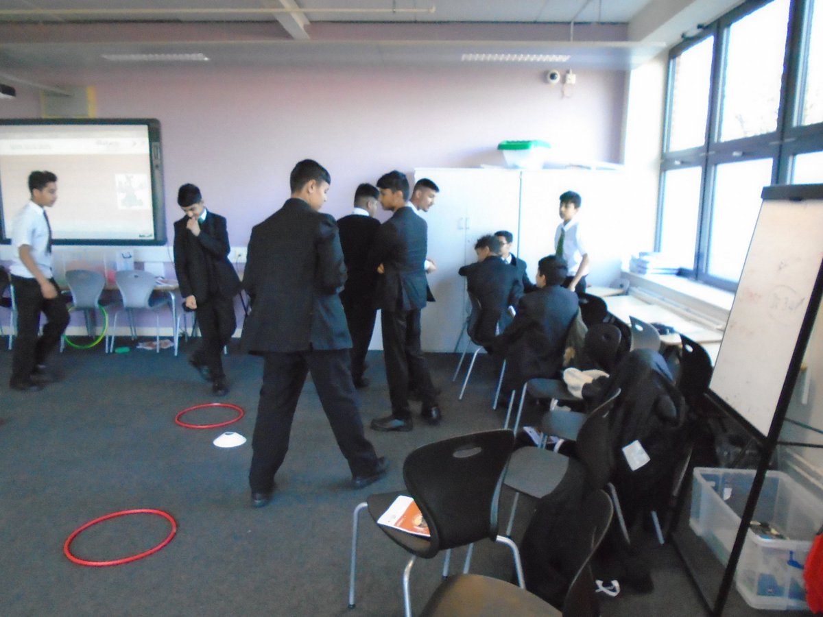 MoseleySchool's tweet photo. thank you @LearnByDesign Year 9 and 10 Engineering and Product Design students have experienced the opportunities in STEM related careers. https://t.co/NQOLV0blEn