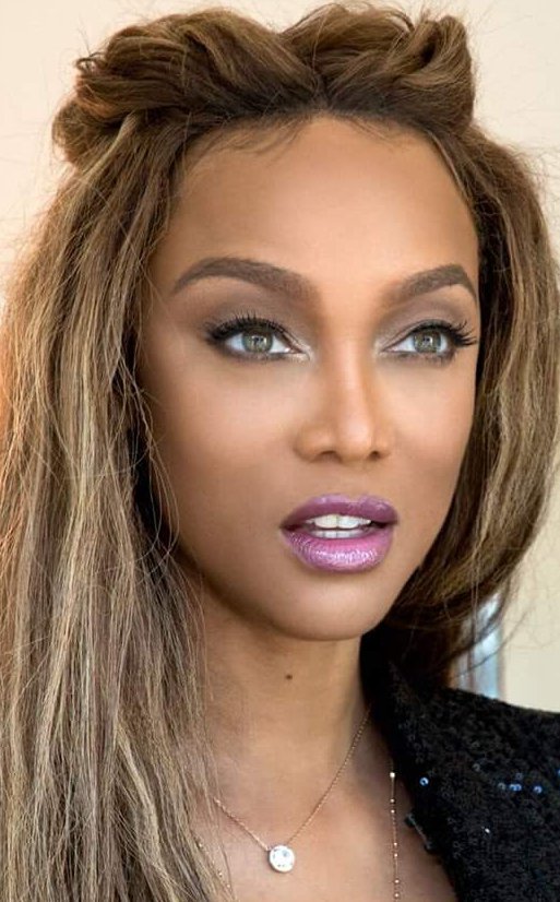Congratulations!
HAPPY! 44th!! BIRTHDAY!
Tyra! Banks! Sweeet! Way! Cool! 
Aaaaay!  