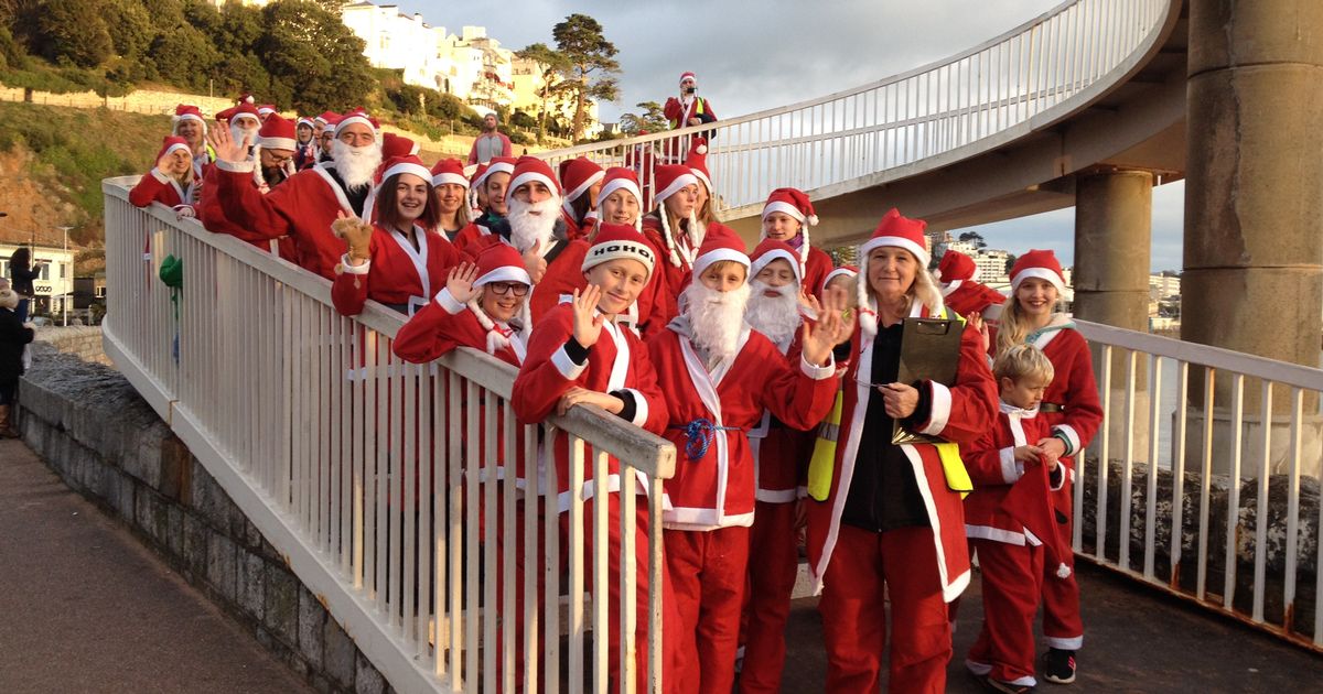 What were these Santas doing on Torquay seafront?
qoo.ly/jpzft