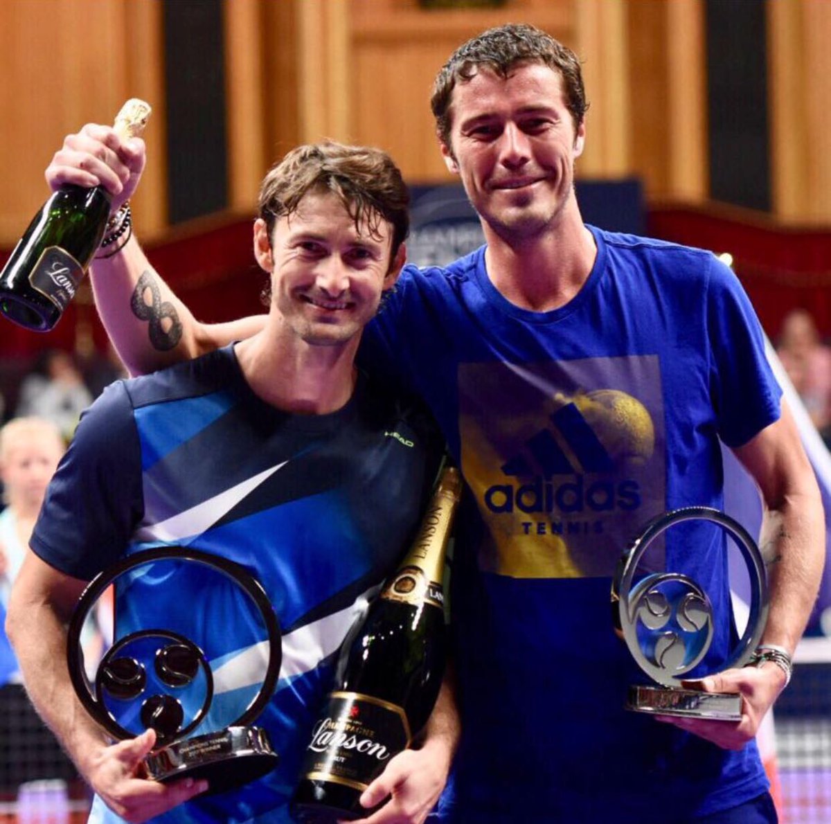FundJCFerrero's tweet photo. Espectacular torneo de @juankiferri en @ATPChampions 
Grande también @safin_marat1 
ENHORABUENA https://t.co/UNnyM4luY3