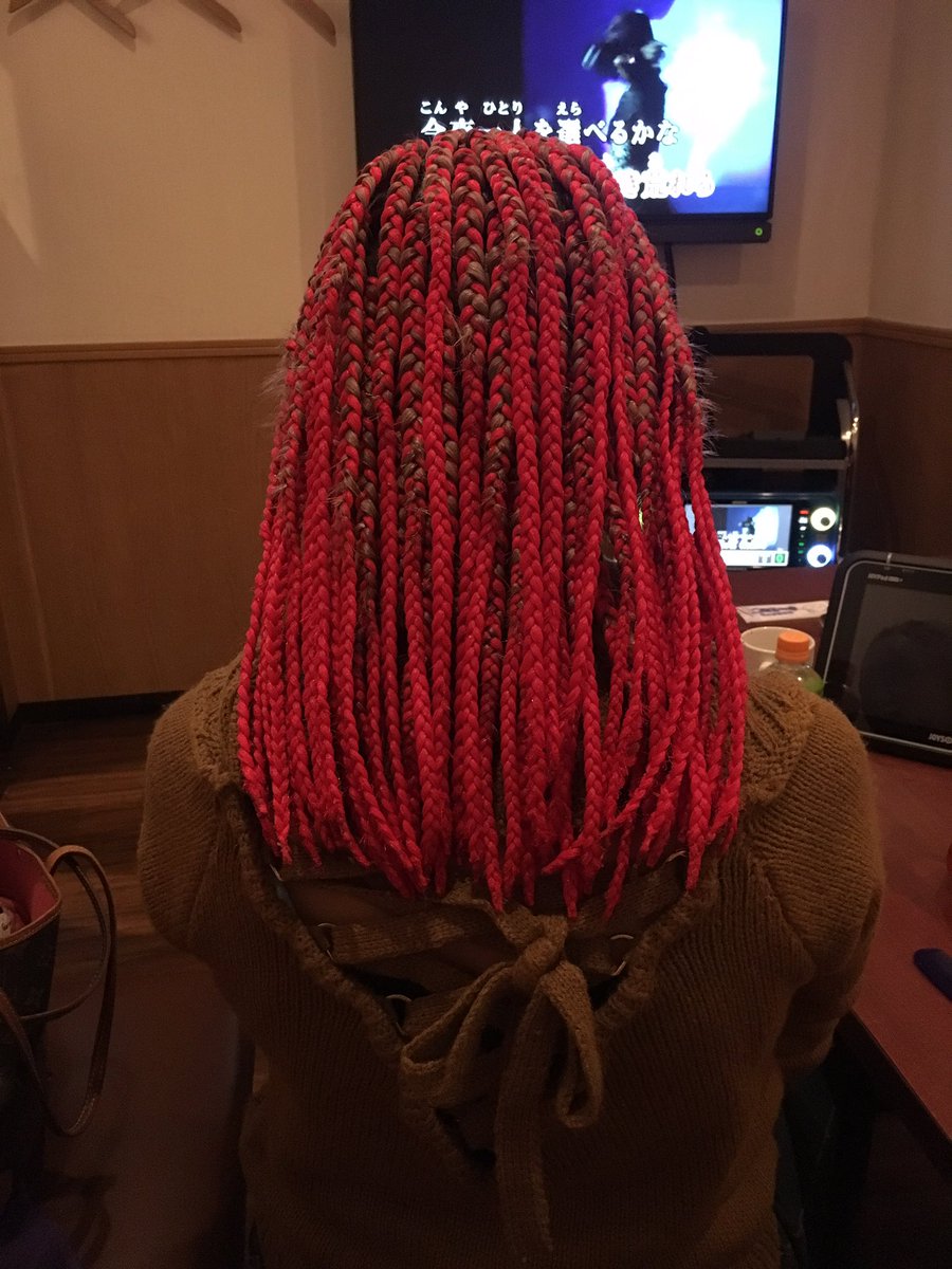 Maaachirin בטוויטר Newhair 赤ブレイズのミディアム太め 短いのやりたかったんだ クリスマスヘアーもあるから1週間限定になりそうだけど きゃわ リプ明日返する 派手髪 赤髪 ブレイズ
