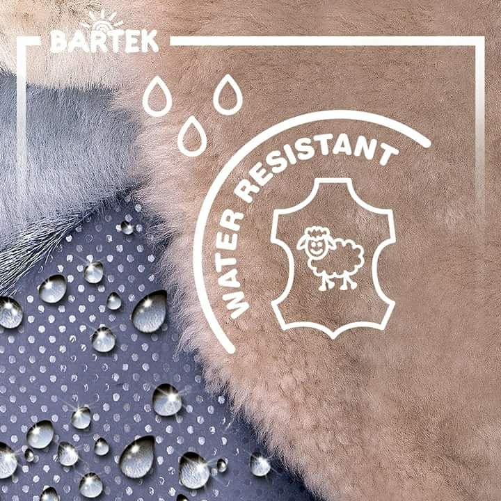 bartekbel's tweet photo. WATER RESISTANT 💦
Зимняя обувь должна быть не только теплой, удобной, изготовленной из натуральных материалов, но и не должна пропускать влагу во время долгих прогулок и игр на снегу! ❄ При изготовлении зимней обуви из натуральной овчины Bartek… https://t.co/YudABRGICP https://t.co/vFhPTxmpVx