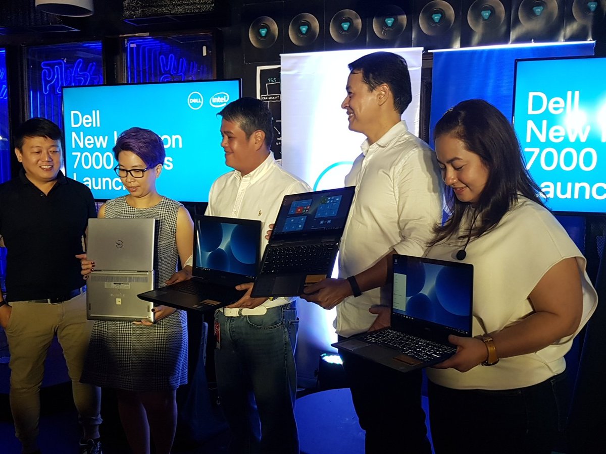 lokaritte's tweet photo. Dell New Inspiron 7000 Series Launch https://t.co/9m1ReRIrVe