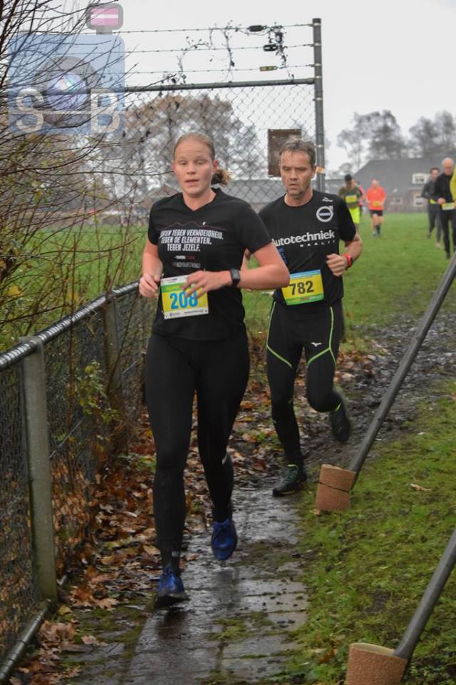 Volvoraalte's tweet photo. #Volvo #Autotechniekraalte @SallandsCross Het is heerlijk lopen met @Volvoraalte https://t.co/NQgEVZcFZF