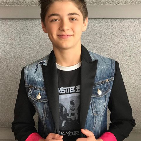 #NewProfilePic

// I will try to be online more