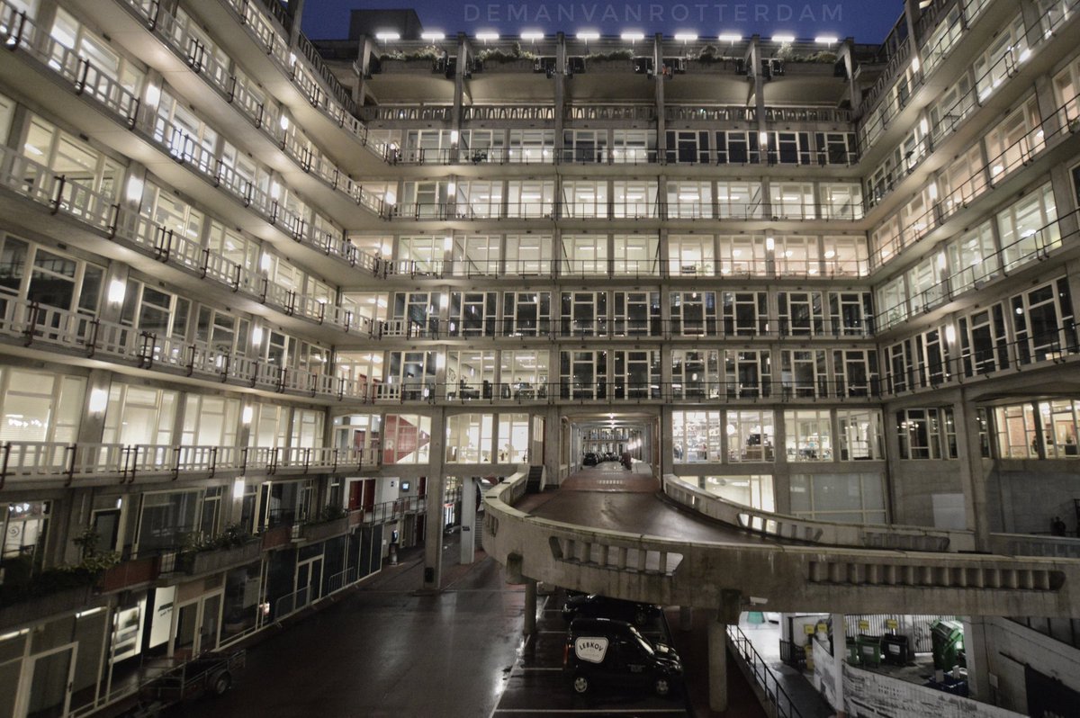 de Man van Rotterdam tweet media