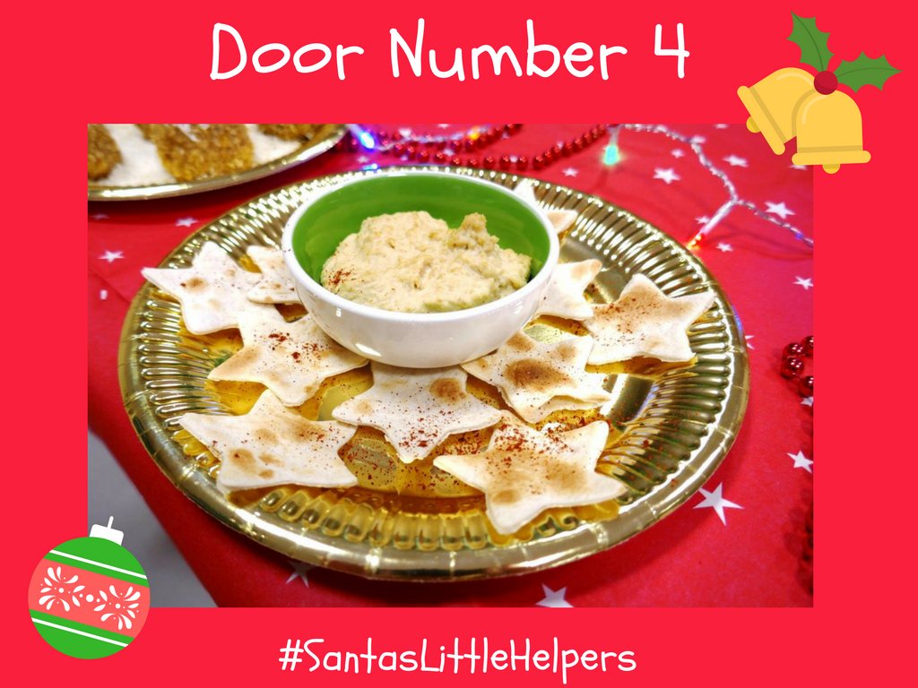 EarlyStartRNutr's tweet photo. What's behind door number 4 of our #adventcalendar🚪? One of our favourite #Christmassnacks- Super Simple Stars🌟🌟🌟 Great to make with #kids at home or in #EarlyYears settings. Check out this weeks #blog for the full #recipe: https://t.co/P7so7O7jly #SantasLittleHelpers https://t.co/77u8PtMI1U