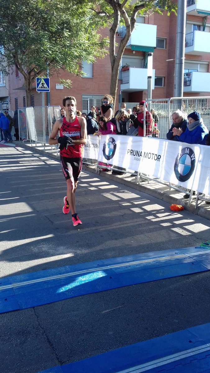 Classificacions de la 20a <a href="/mitjamataro/">MITJA DE MATARÓ</a> Ciutat de Mataró, Gran Premi <a href="/Diba/">Diputació de Barcelona</a> i Terç de Mitja #Mataró #EsportMataró <a href="/Diversport/">Diversport</a> <a href="/mitjamataro/">MITJA DE MATARÓ</a> <a href="/calaietania/">Centre Atl Laietània</a> <a href="/Collamaimakansu/">Colla Maimakansu</a> #galluisos
1r classificat <a href="/C_Castillejo/">Carles Castillejo</a>
1a classificada Lídia Rodríguez <a href="/cornellaatletic/">Cornellà Atlètic</a>
cronoexagon.com/races/96/62/mi…