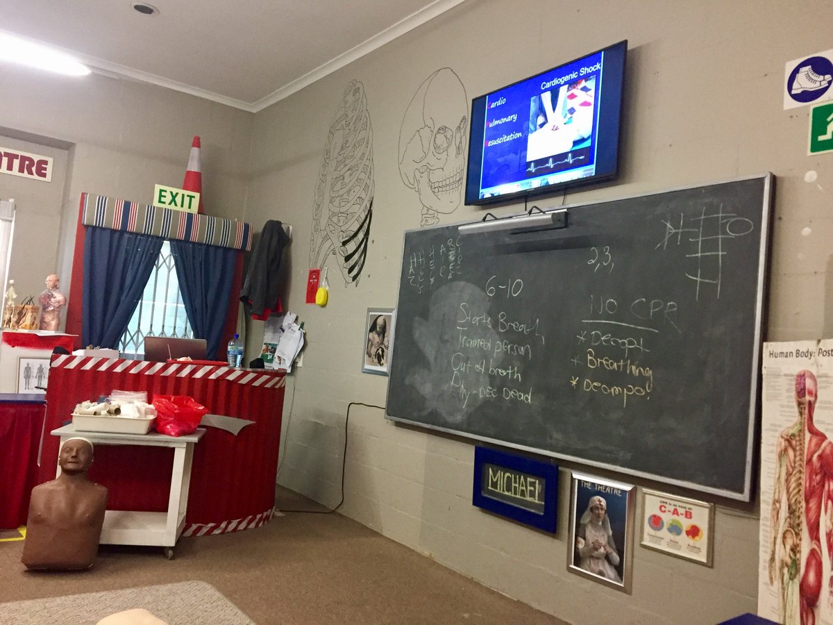 swimmingly_ie's tweet image. Started today 
#FirstAidInstructors course 🏥