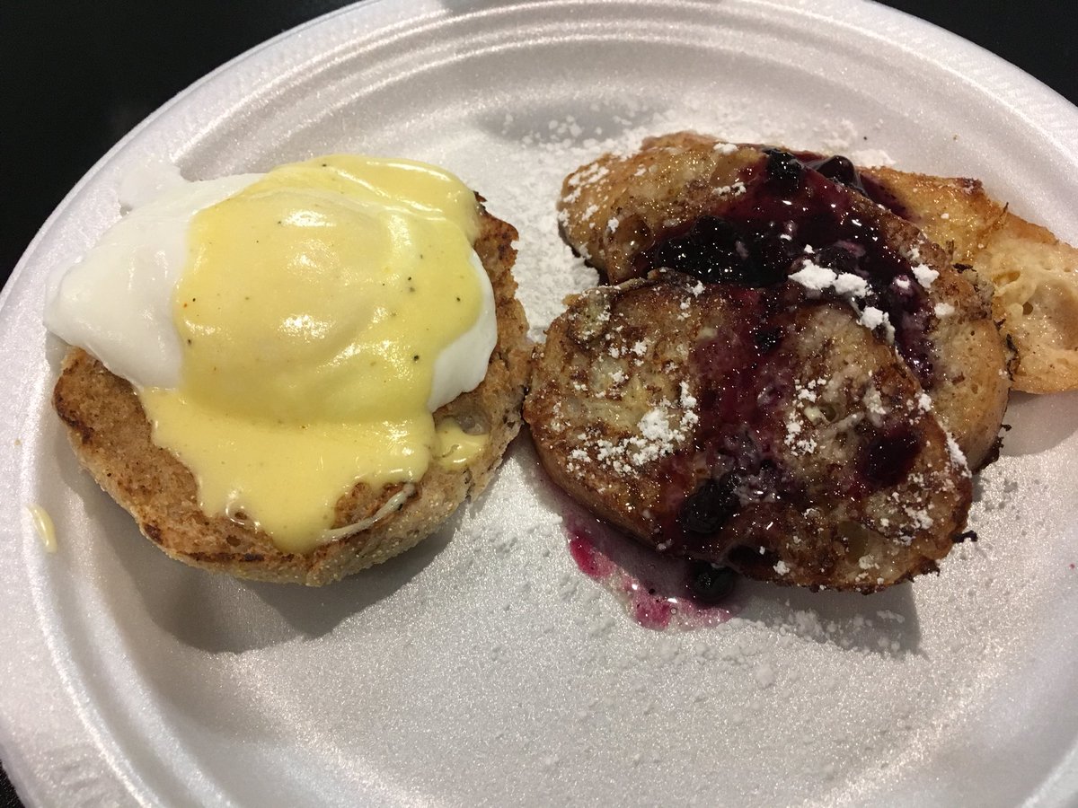 InfoAMSJ's tweet photo. You can’t go wrong with this breakfast from @myNBCC in St Andrews support of #harbourlights @nbafbabanb https://t.co/MCZg7Or2JK