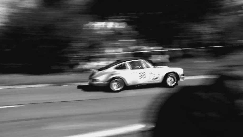 SUPA_BLOG's tweet photo. Fahrstunde mit Walter Röhrl im Porsche GT3 https://t.co/qNNuHcNYll https://t.co/fN0pWZ4Fmt