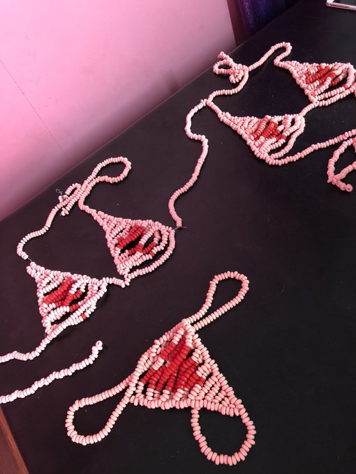 Watch Daisy Dillon's leaked NSFW photo on TwXstars