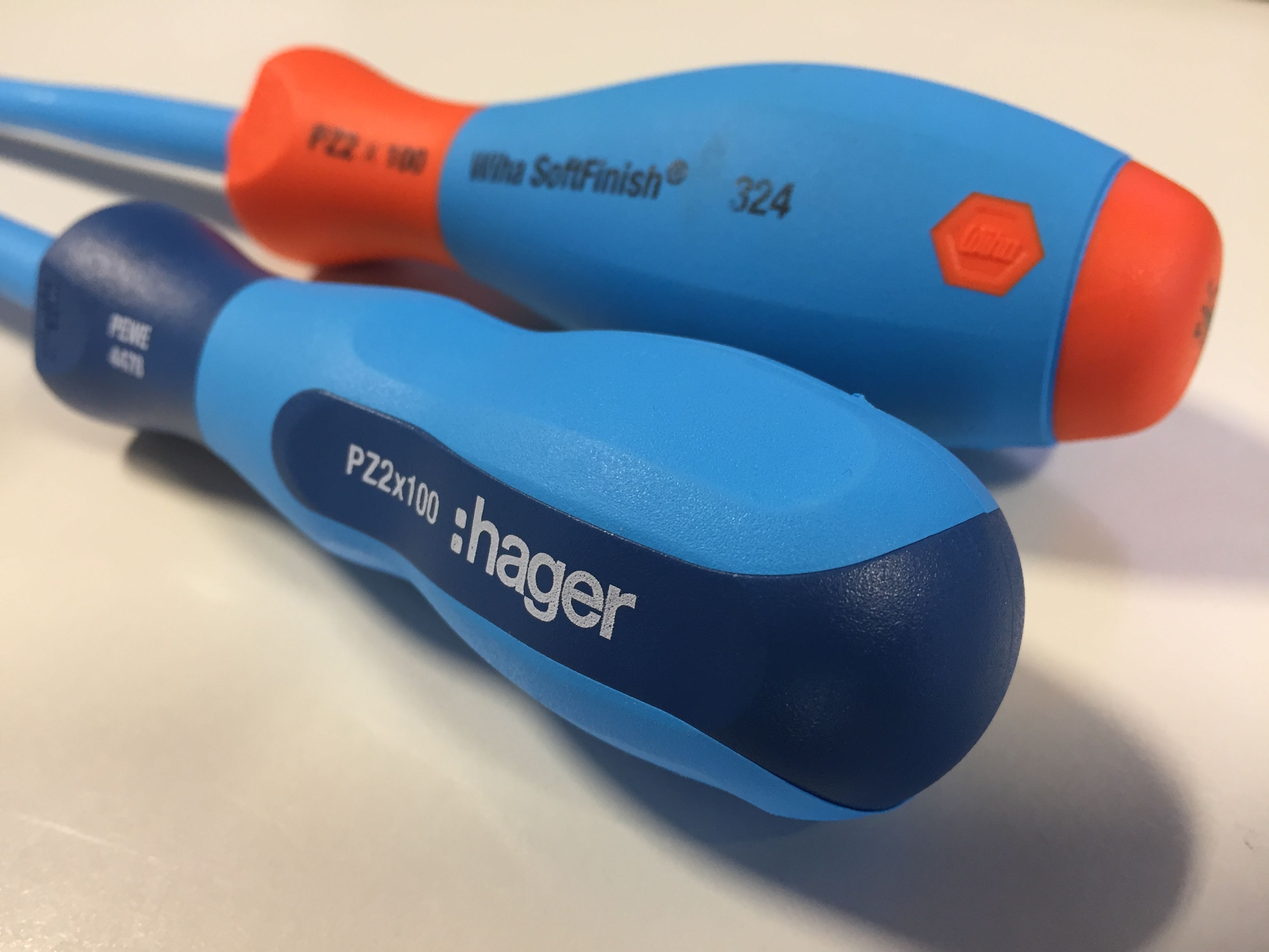 Hager screwdrivers hotsell