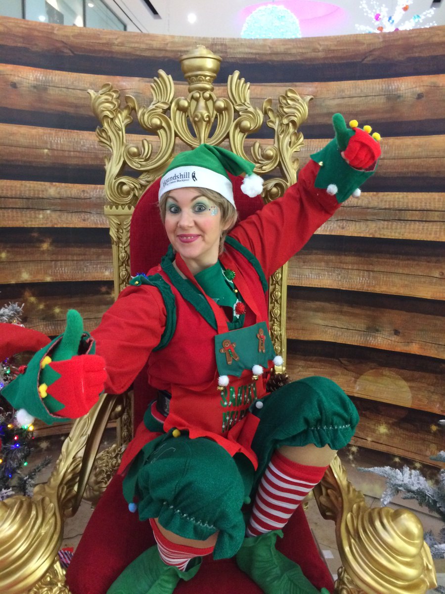 HoundshillSC's tweet image. WIN A NINTENDO SWITCH GAME PACKAGE! Yes, you can win this amazing prize in time for Christmas, worth over £350! All you have to do is put on one of our free elfie hats in the centre, sit on Santa's throne, take a selfie and post it using #HoundshillXmas bit.ly/2njjncs