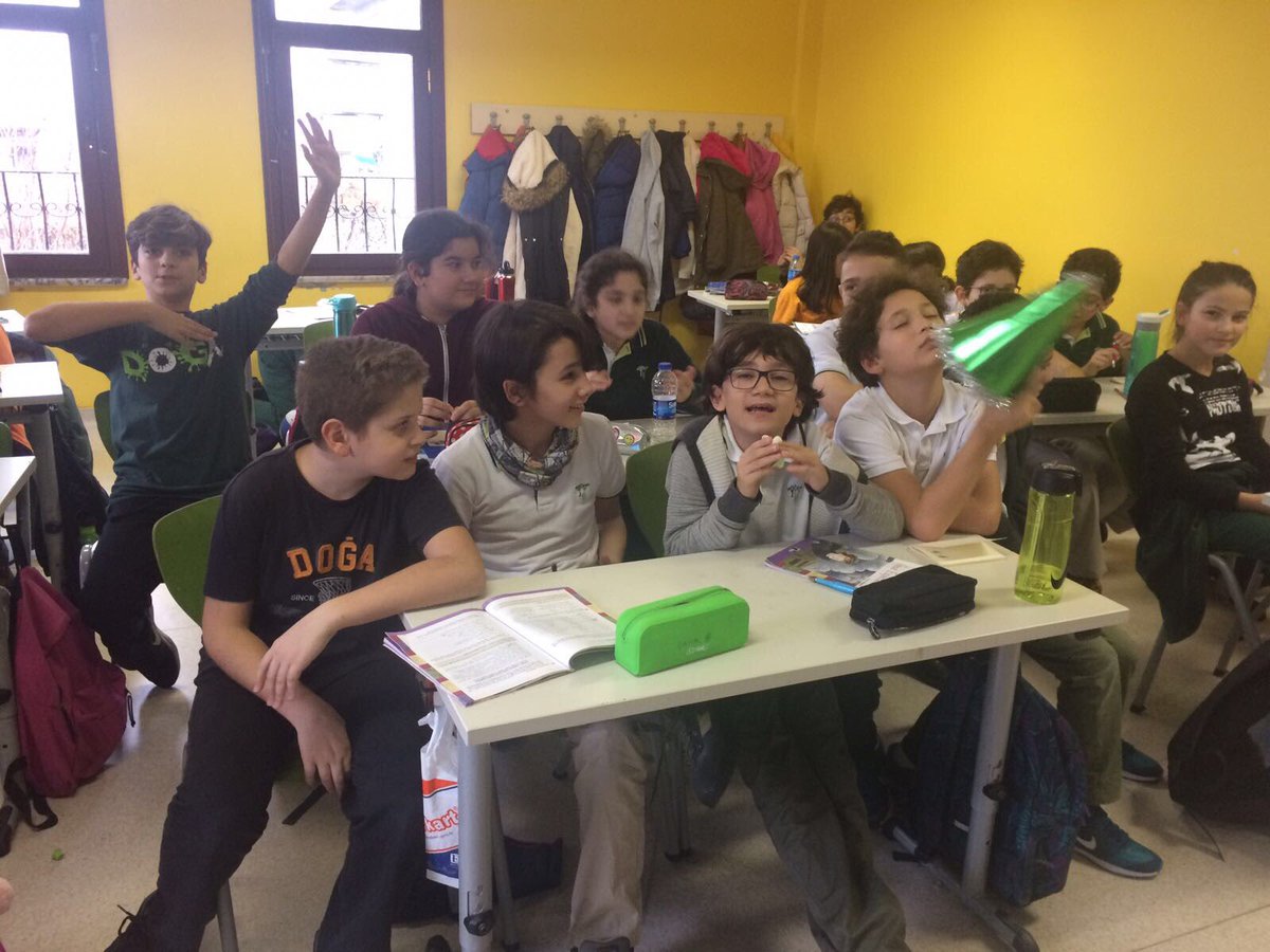 Quiz Show with 6th Graders 🎬🏆🎖🖥 #doğadaingilizce #quizshow <a href="/AysnrOrc/">ayşenur oruç</a> <a href="/Serkan_Celik52/">Serkan Çelik🇹🇷</a> <a href="/Tugbakaraman84/">Tuğba Karaman</a>