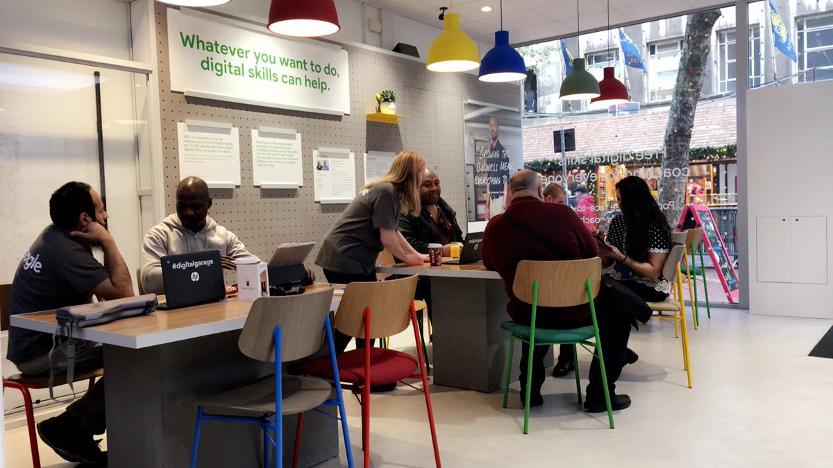 Chesamel's tweet photo. Joining the #Birmingham #DigitalGarage coaches for the #MondayMorning breakfast #networking event are @digibrum 's Annette King @digione , @HSBC_UK 's Ana Maria , and @MDAillustration 's Mark Andrews #5874design Francis Vassallo @April_Cheung from @unibirmingham https://t.co/o52ecs5KXF