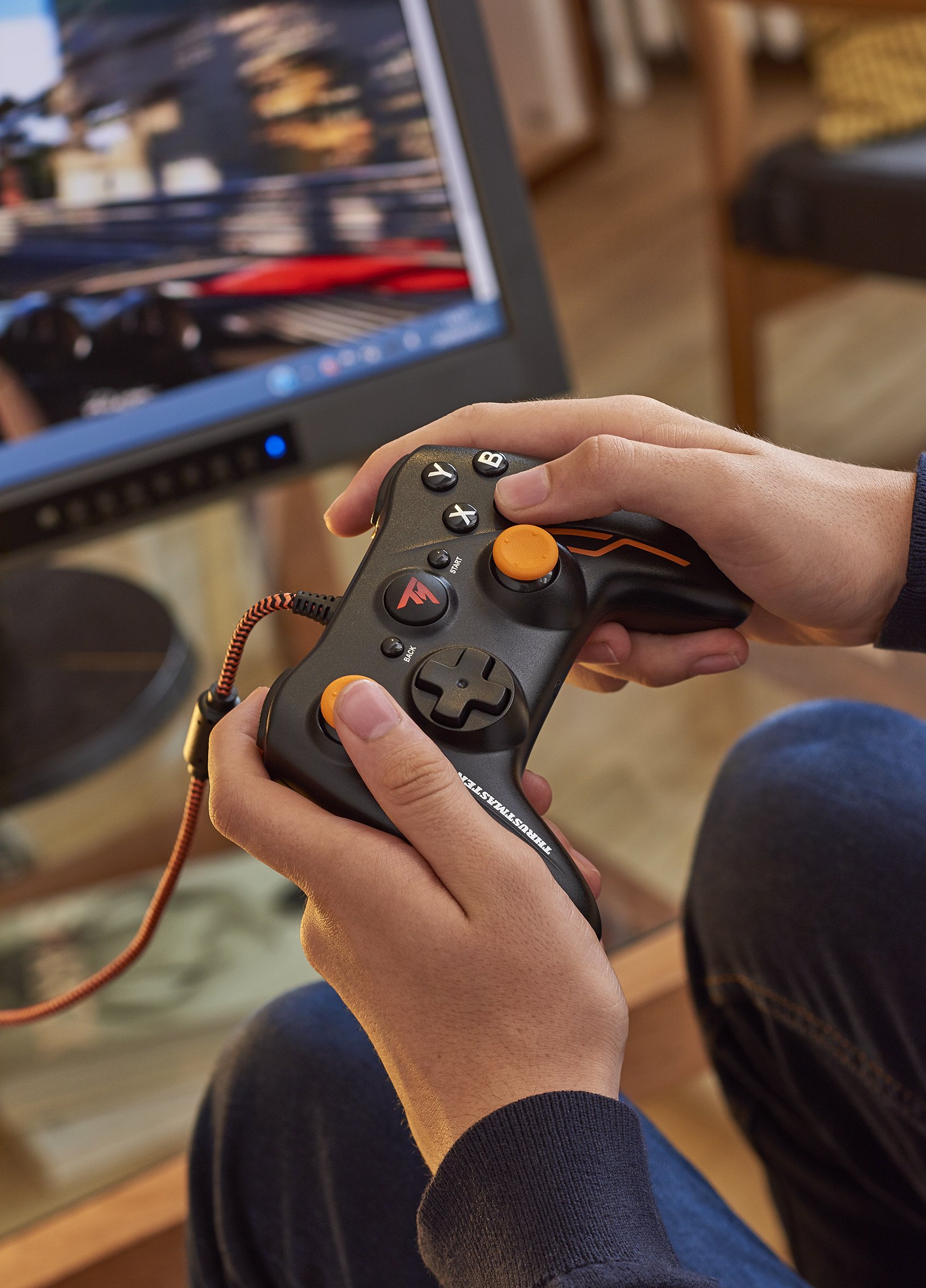 через джойстик компьютер. приставка 2. джойстик от xbox 360. геймпад проводной controller black (xbox 360). Xbox 360 controller usb.