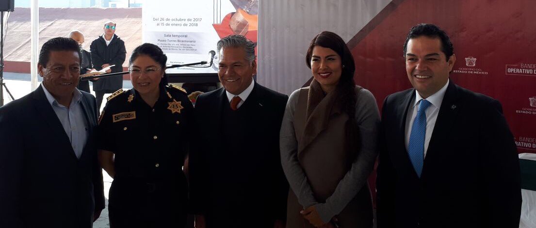 DiianaPerezB's tweet photo. Damos inicio el Operativo Decembrino 2017. Gracias al Gobernador @alfredodelmazo quien a través de la @SS_Edomex, fortalecerán los operativos en zonas turísticas del #EdoMéx, como en nuestro municipio #Ocoyoacac, para que disfrutes de estas vacaciones.
#YoCercaDeTi https://t.co/svkr9PR6o3