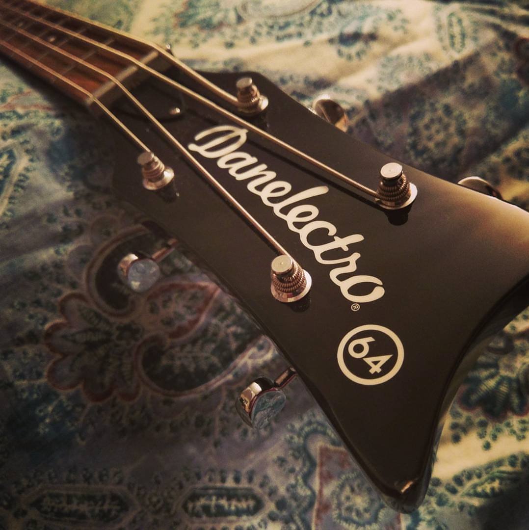 Danelectro Official tweet media