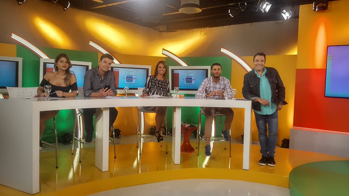 Ya en <a href="/ElTratamientoTV/">El Tratamiento</a> por Magazine con <a href="/Tomasdente/">Tomás Dente(TomRox) 🙋‍♂️🤩</a> <a href="/NancyDure/">Nancy Dure</a> gracias <a href="/1Micheluzzi/">Micheluzzi</a> <a href="/renovatusonrisa/">Renová tu Sonrisa</a> y <a href="/doctormobilia/">Doctor Mobilia</a>