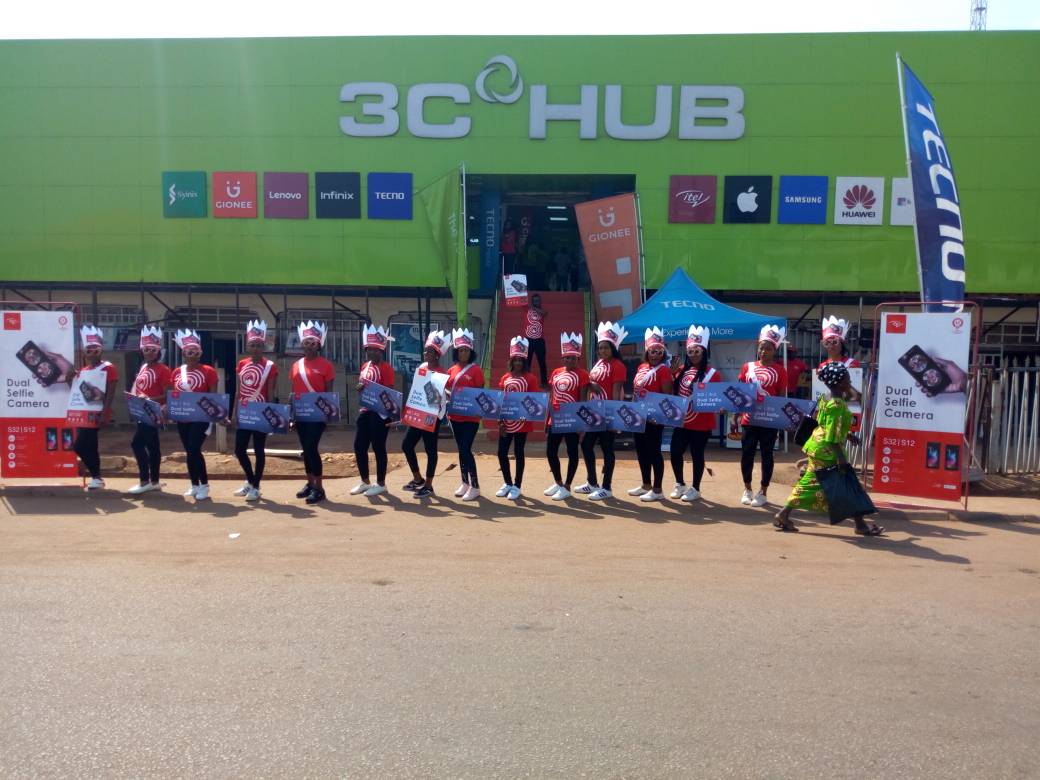 itelNigeria's tweet photo. Our itel mobile team was also in Enugu for the itel S12 and S32 activation #S32MarketLaunch #S32 #Goodthingscomeintwo https://t.co/DtKScZV4Ab