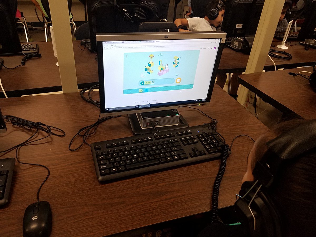 ECTechnologist's tweet image. First grade coding #googlecoding from Google home screen for #HourOfCode thnxs @mXimene3 for sharing. @john_w_moran @NISDKnowlton @NISDTechApps