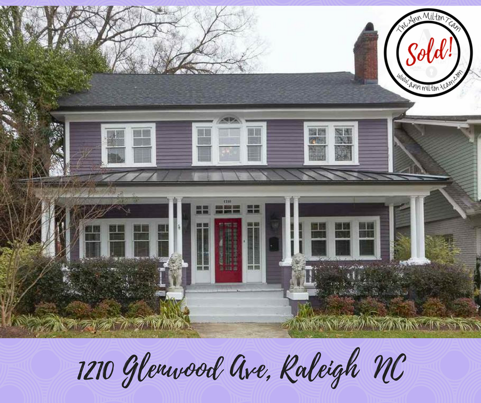 AnnMiltonRealty's tweet photo. Congratulations to our happy sellers! And the new buyers of this lovely home in downtown Raleigh.
.
.
.
#soldanotherone #theannmiltonteam #remaxonerealty #wakecounty #davidlocklear #soldbutwehaveothers #lovewhereyoulive https://t.co/7ou3w8LC11
