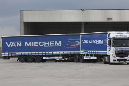 Visit of Van Mieghem Logistics in Saintes on December 12
picsbelgium.be/event/company-…