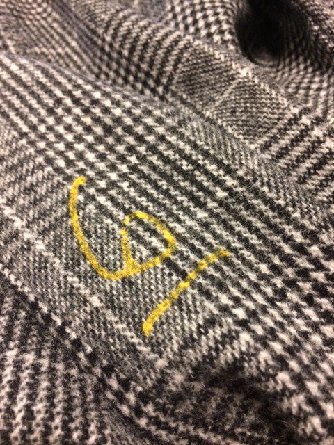 DaniGuthrie's tweet photo. @Bershka just received coat in the post, only to find it is damaged! A number which seems to  have been sprayed onto the right sleeve. Was also supposed to be gift wrapped? How quickly can a replacement be sent, and the damaged one be returned? https://t.co/G0tfsnrMR4