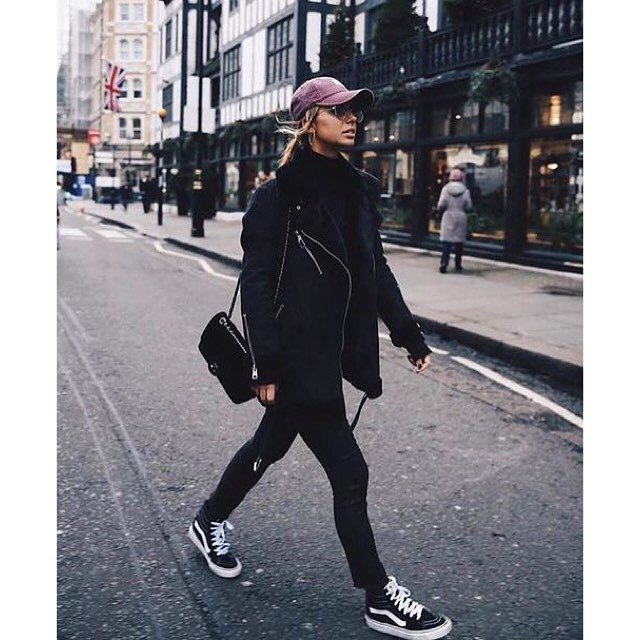 ShopWolfgang's tweet photo. Classic Vans, tight pants, leather jacket, and a baseball cap. This is fashion at its finest 🔥🔥🔥 https://t.co/TKvNi6TkJG