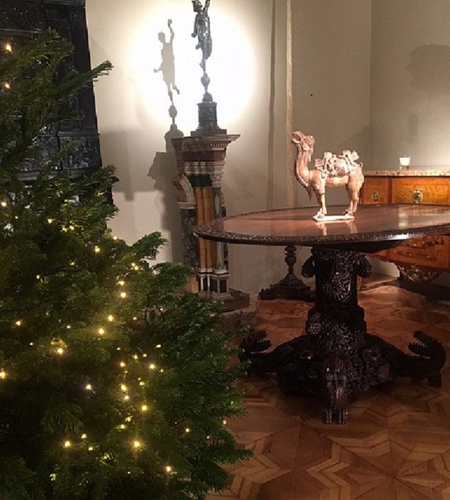OutredAntiques's tweet photo. #ChristmasIsComing #giftideas #BuyFromBADA #interiordesign https://t.co/PCJUMfGJkw