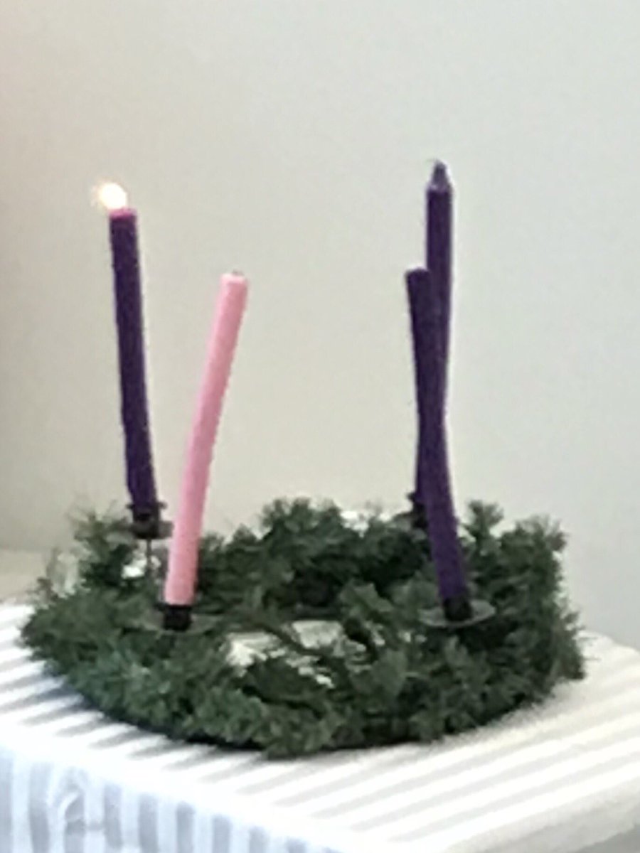 3_5Wolfpack's tweet image. Thank you, @6_8Wolfpack for leading us in our #FirstWeekofAdvent celebration @alcdsb_stfa. We have #hope for the coming of Jesus, our Light of the world.