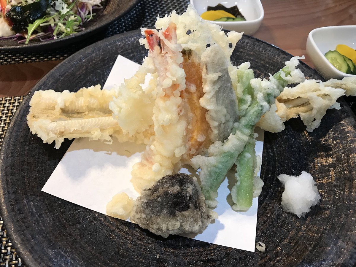 板倉あつし Twitter પર 対馬 穴子天ぷら定食 20円 穴子カツ定食 00円 特上セイロ蒸し 3000円 神経抜き 血抜きを施した後に電解水で洗った刺身 1800円 もズシリとした重みのある対馬自慢だ 対州 黄金穴子 あなご亭 日本の国境に行こう 板倉あつし Twitter પર 対馬 穴子天ぷら定食 20円 穴子カツ定食 00円 特上セイロ蒸し 3000円 神経抜き 血抜きを施した後に電解水で洗った刺身 1800円 もズシリとした重みのある対馬自慢だ 対州 黄金穴子 あなご亭 日本の国境に行こう