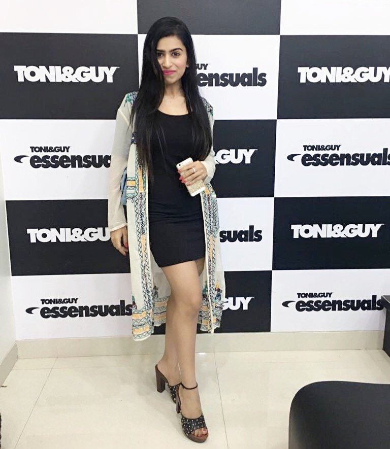 RavinaSachdev's tweet photo. Toni &amp; Guy- Kalyani Nagar Review. https://t.co/yAFTfMk33Q https://t.co/xm1lEfUwa0