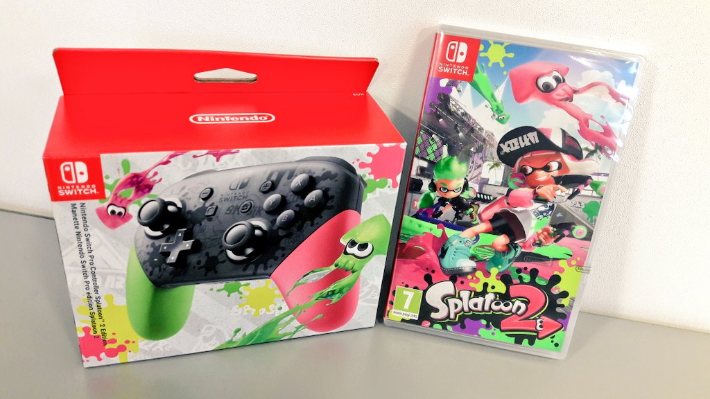 JVTVofficiel's tweet image. C&apos;est bientôt Noël, on vous offre un Controller Pro Switch et le jeu Splatoon 2 ! 😍
Pour tenter de gagner ce lot :

RT + Follow @JVTVofficiel

Tirage au sort le 11/12 à 14h !
Bonne chance. 👊